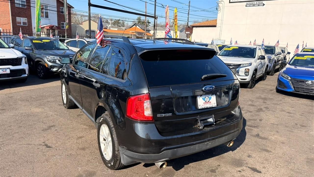 Ford Edge SE FWD 2013