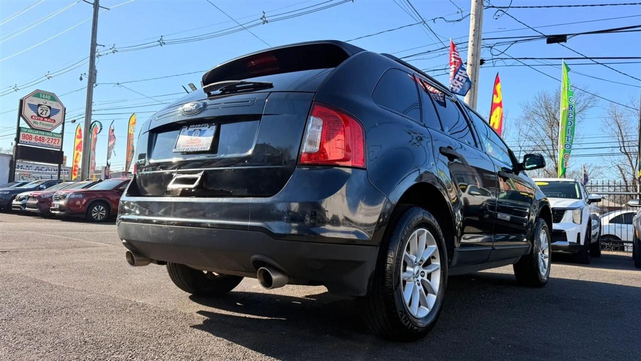 Ford Edge SE FWD 2013