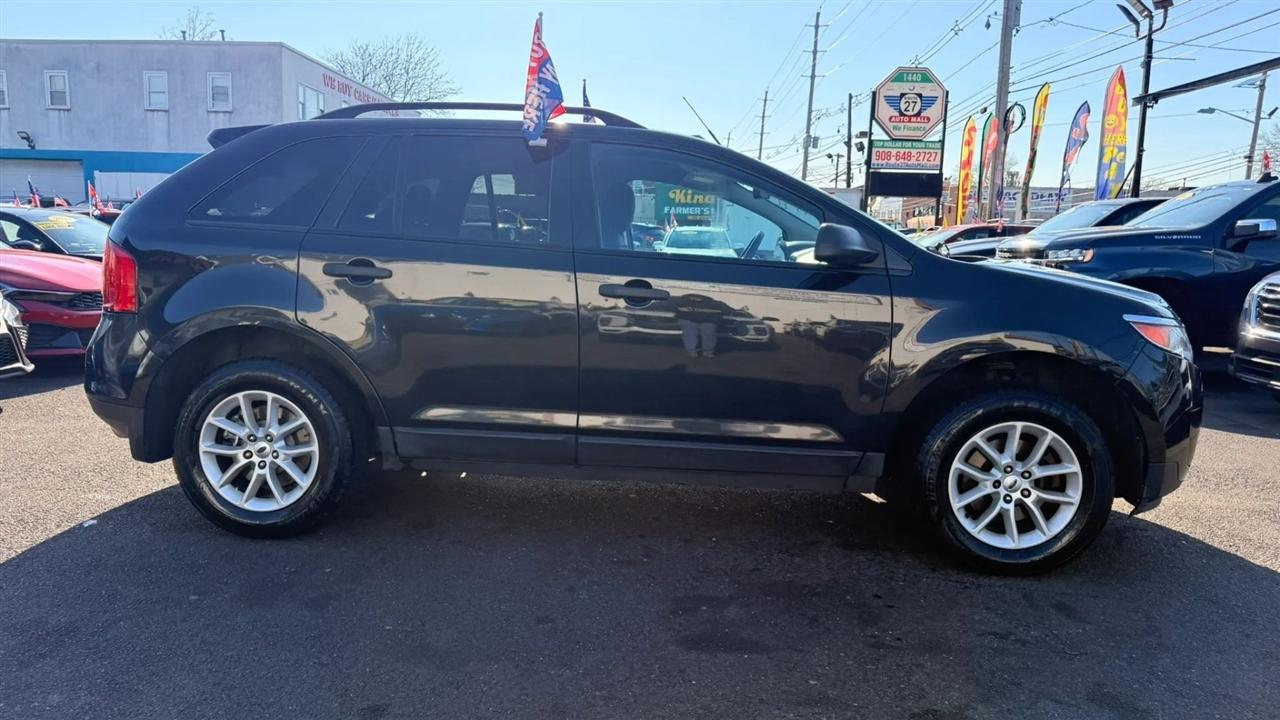 Ford Edge SE FWD 2013