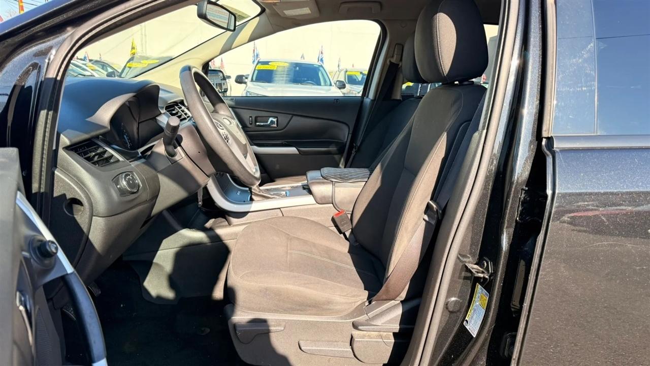 Ford Edge SE FWD 2013