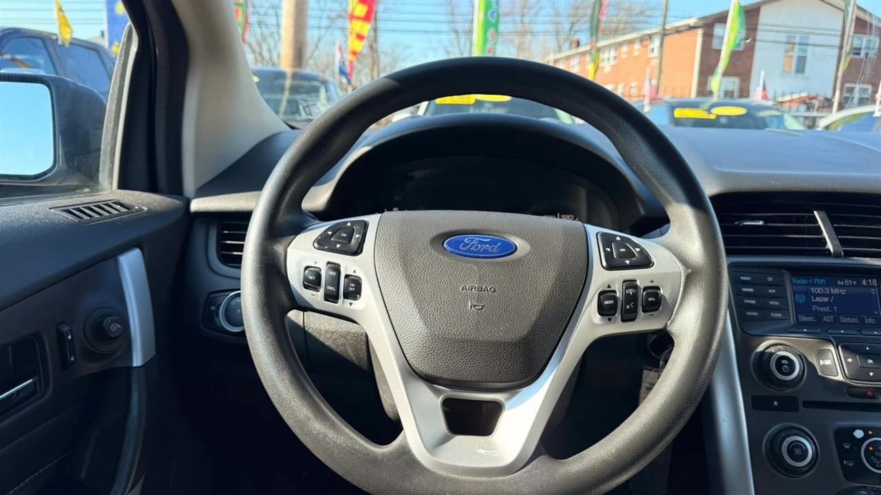 Ford Edge SE FWD 2013