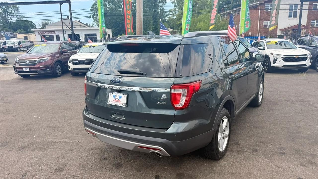 Ford Explorer XLT 4WD 2016