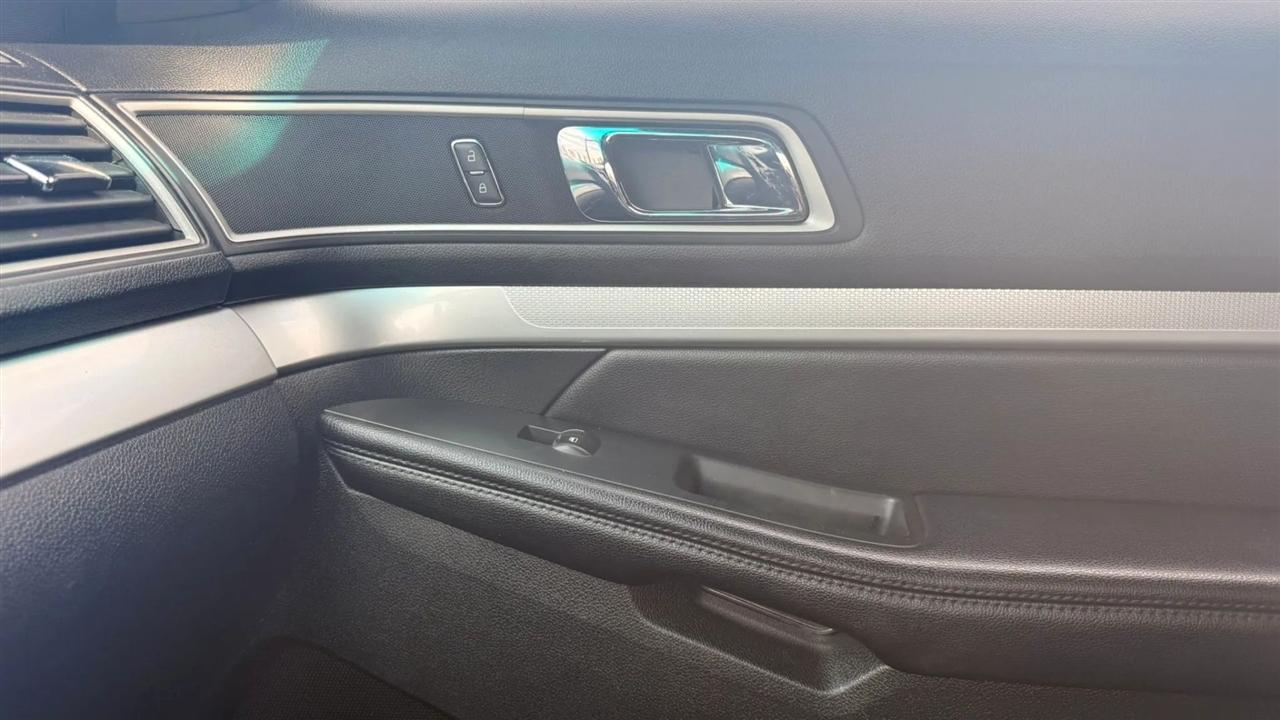 Ford Explorer XLT 4WD 2016