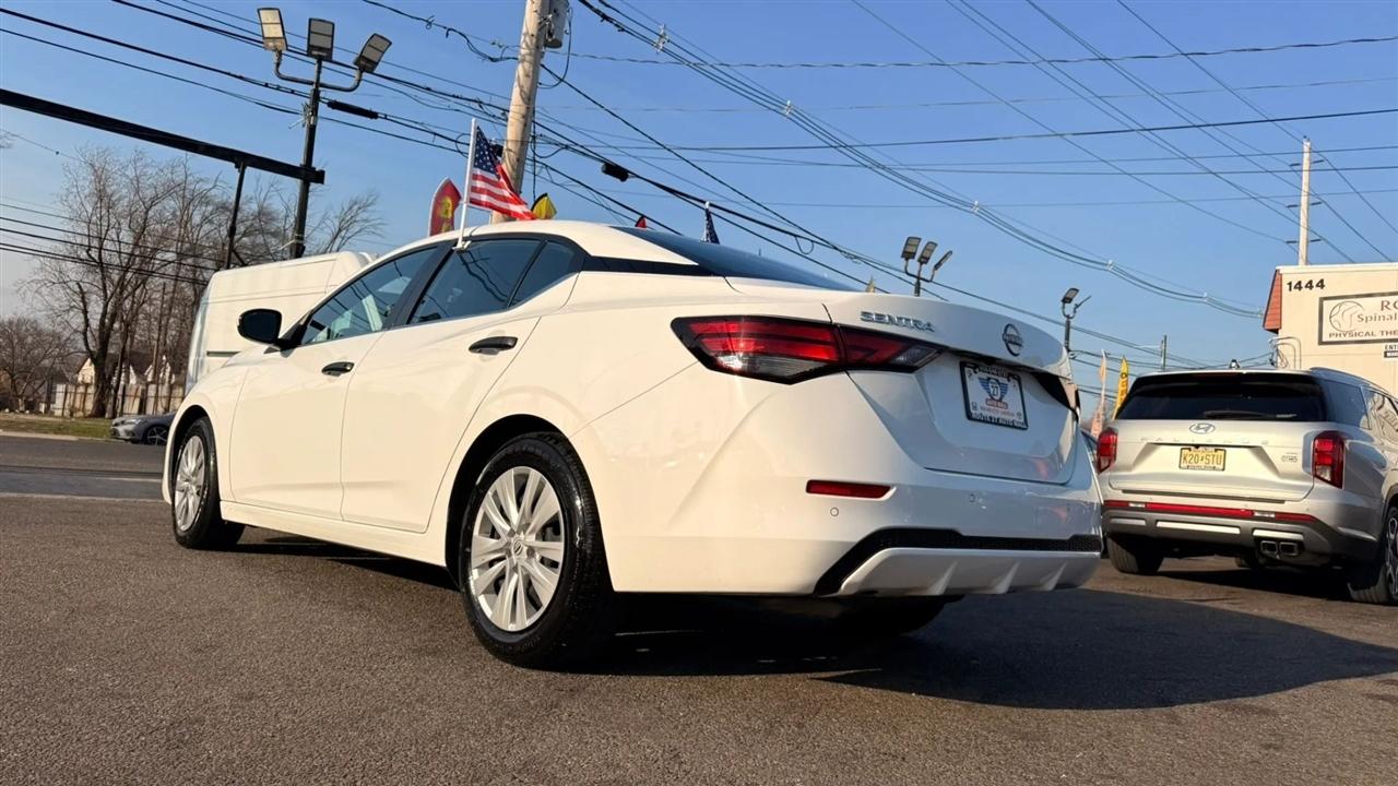 Nissan Sentra S 2025