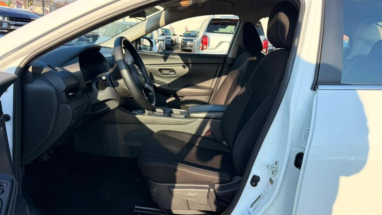 Nissan Sentra S 2025