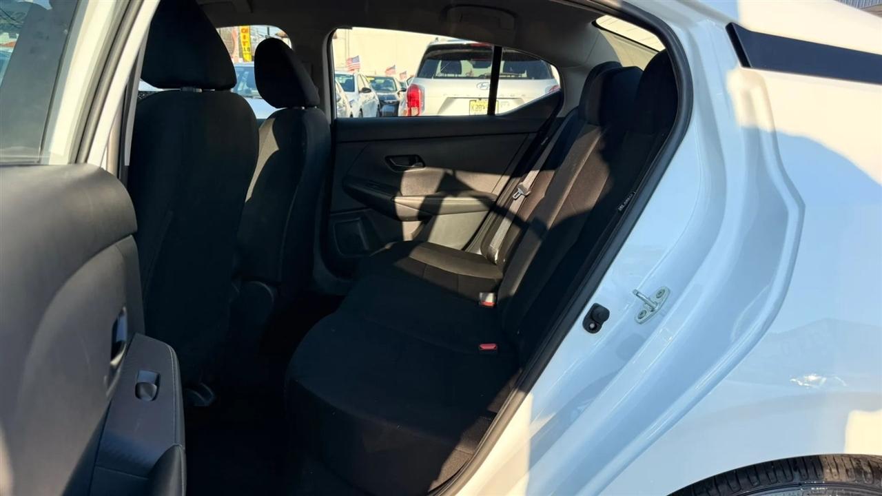 Nissan Sentra S 2025