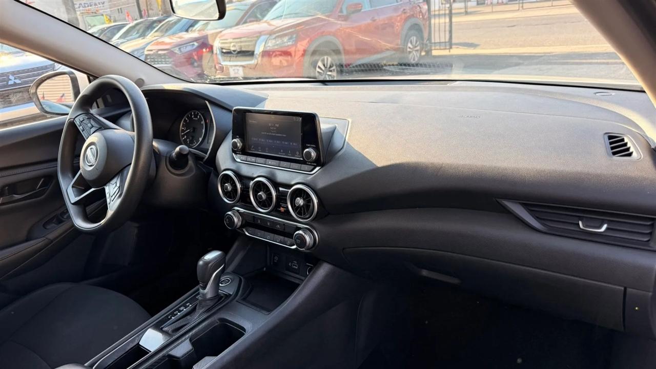 Nissan Sentra S 2025