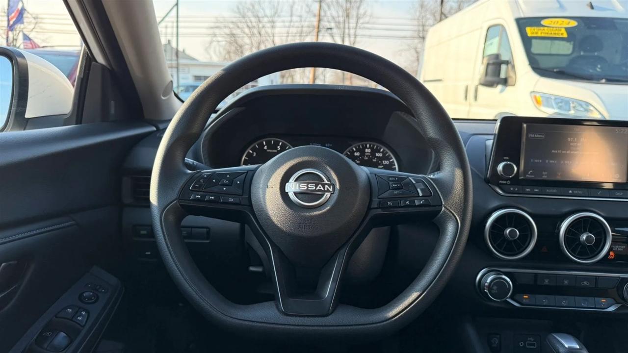 Nissan Sentra S 2025