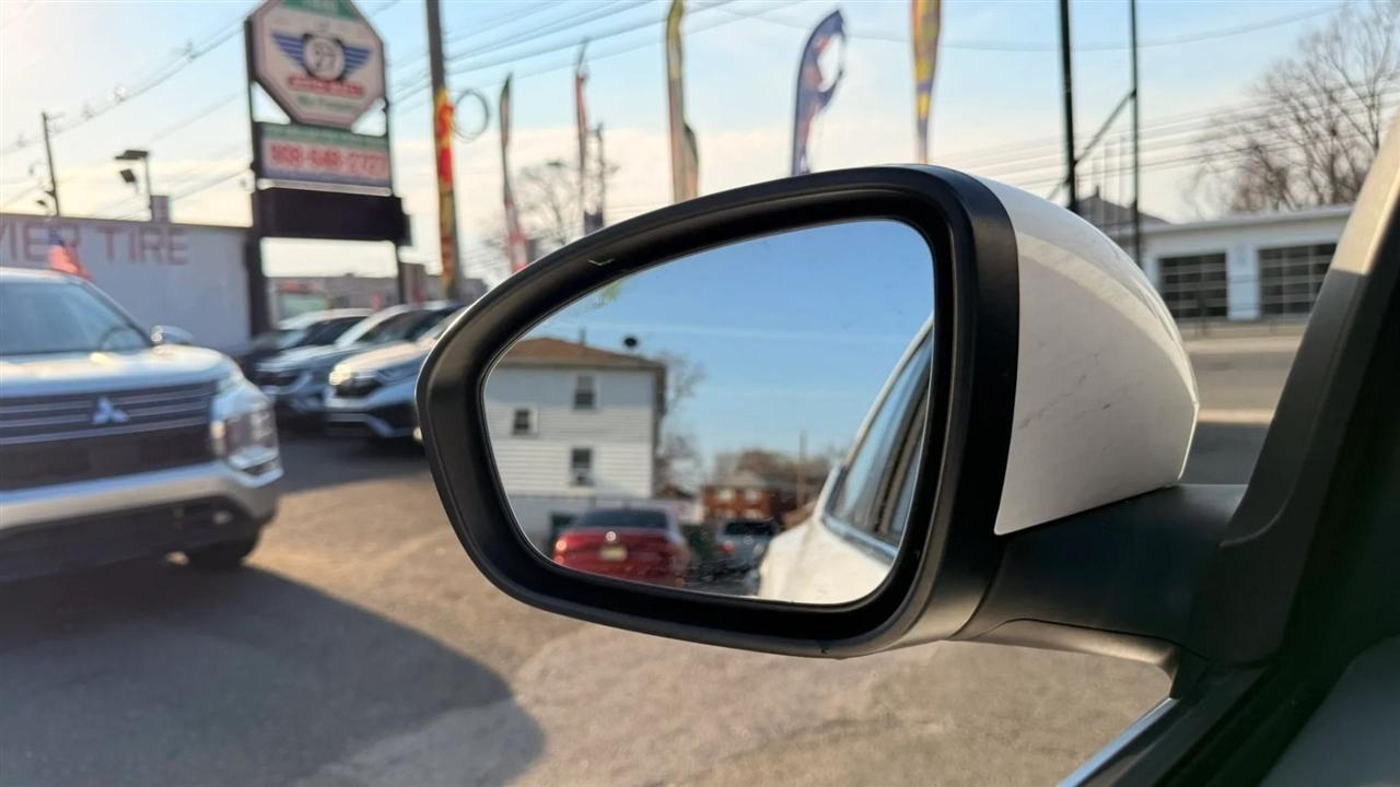 Nissan Sentra S 2025