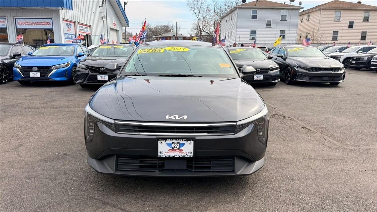 Kia K4 LXS 2025