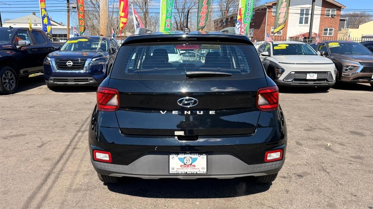 Hyundai Venue SEL 2025