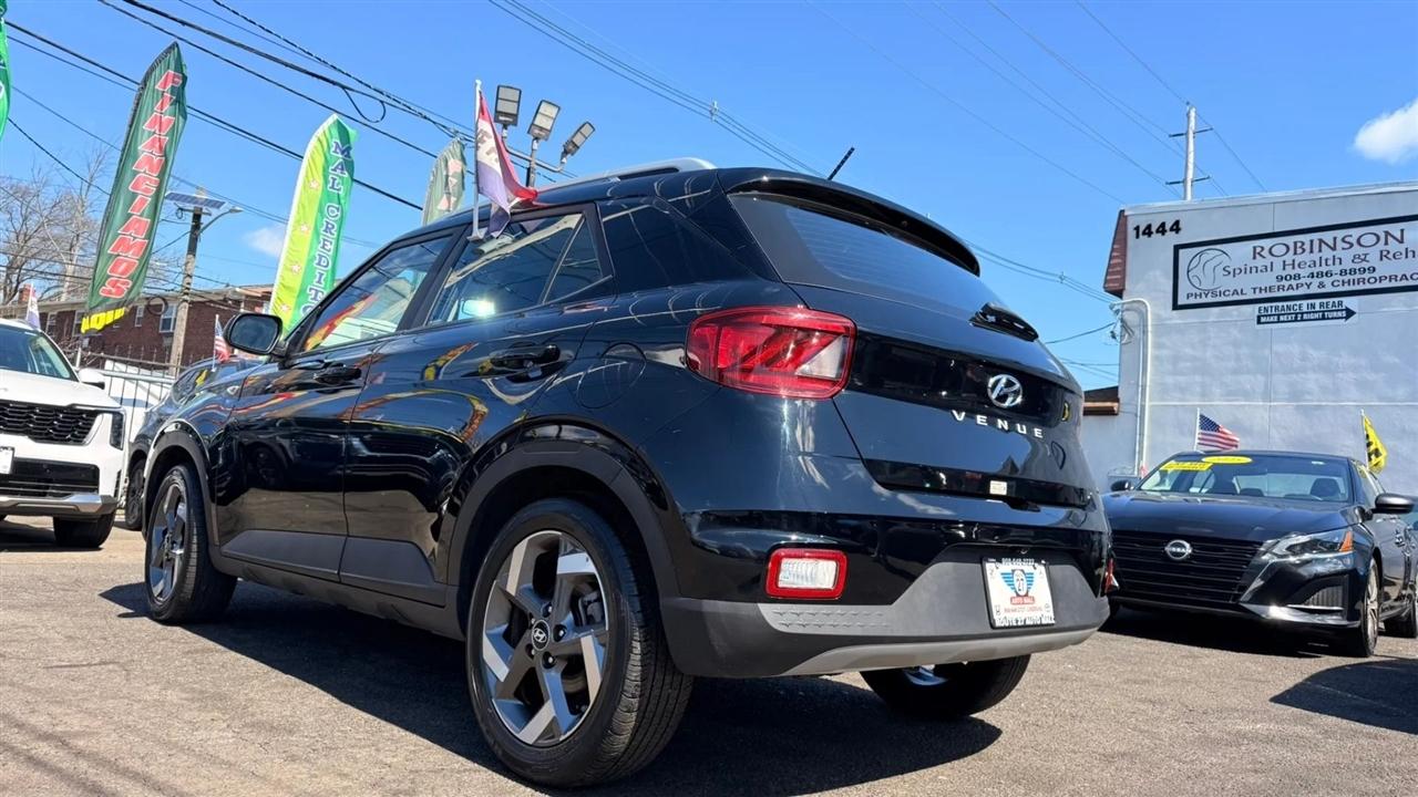 Hyundai Venue SEL 2025