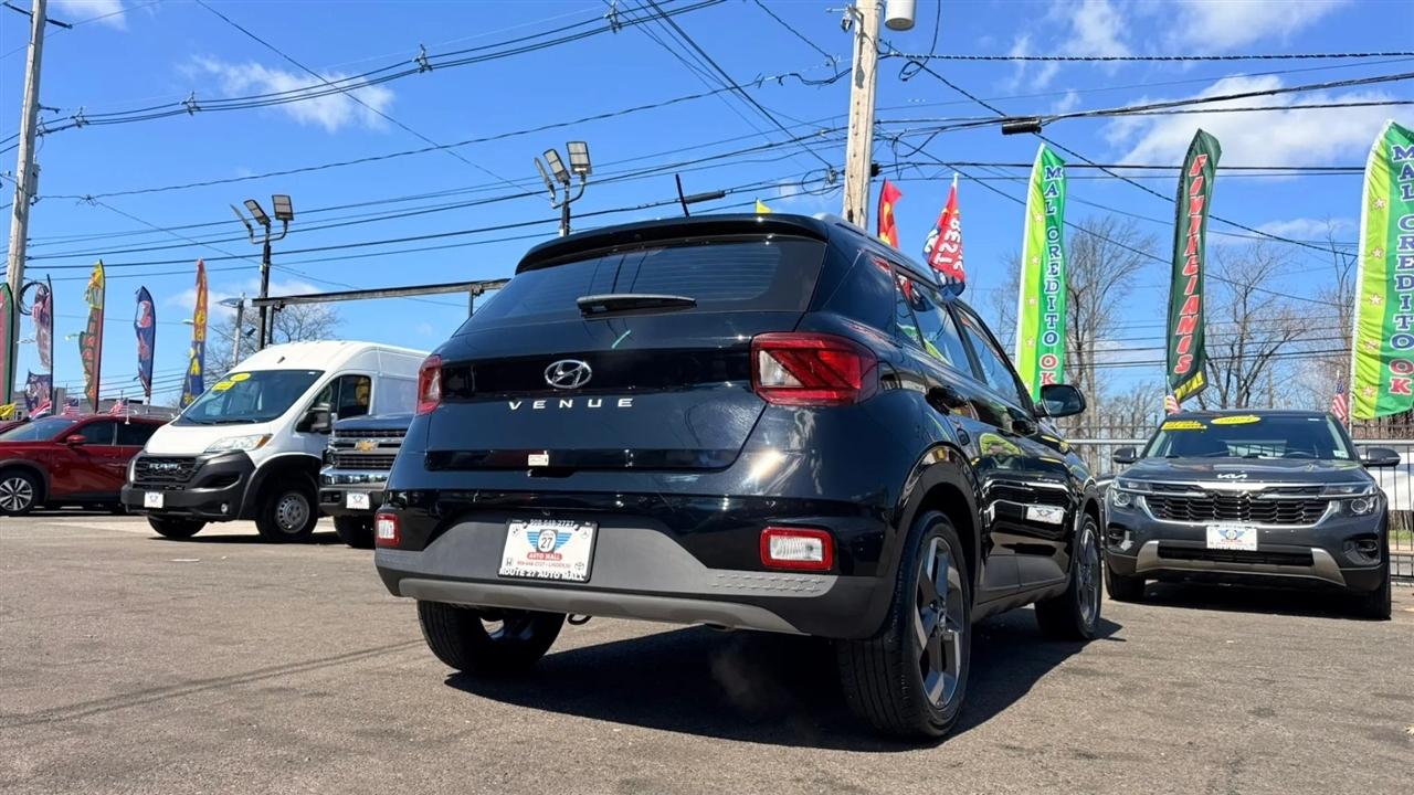 Hyundai Venue SEL 2025