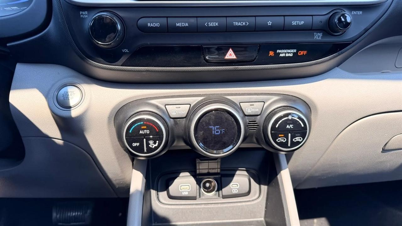 Hyundai Venue SEL 2025