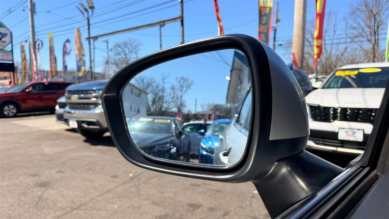 Mitsubishi Outlander SE 2WD 2024