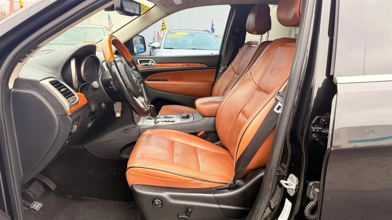 Jeep Grand Cherokee Overland 4WD 2011