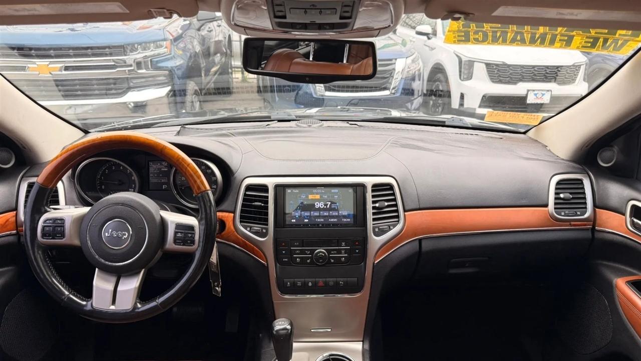 Jeep Grand Cherokee Overland 4WD 2011