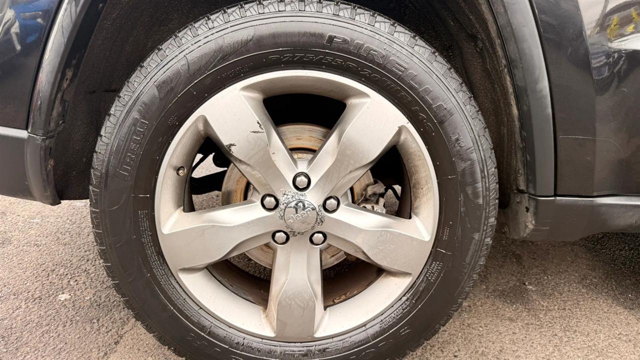 Jeep Grand Cherokee Overland 4WD 2011