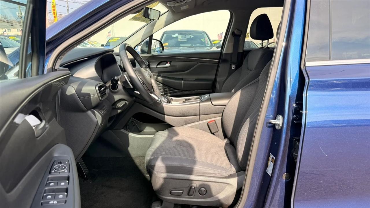 Hyundai Santa Fe SEL AWD 2023