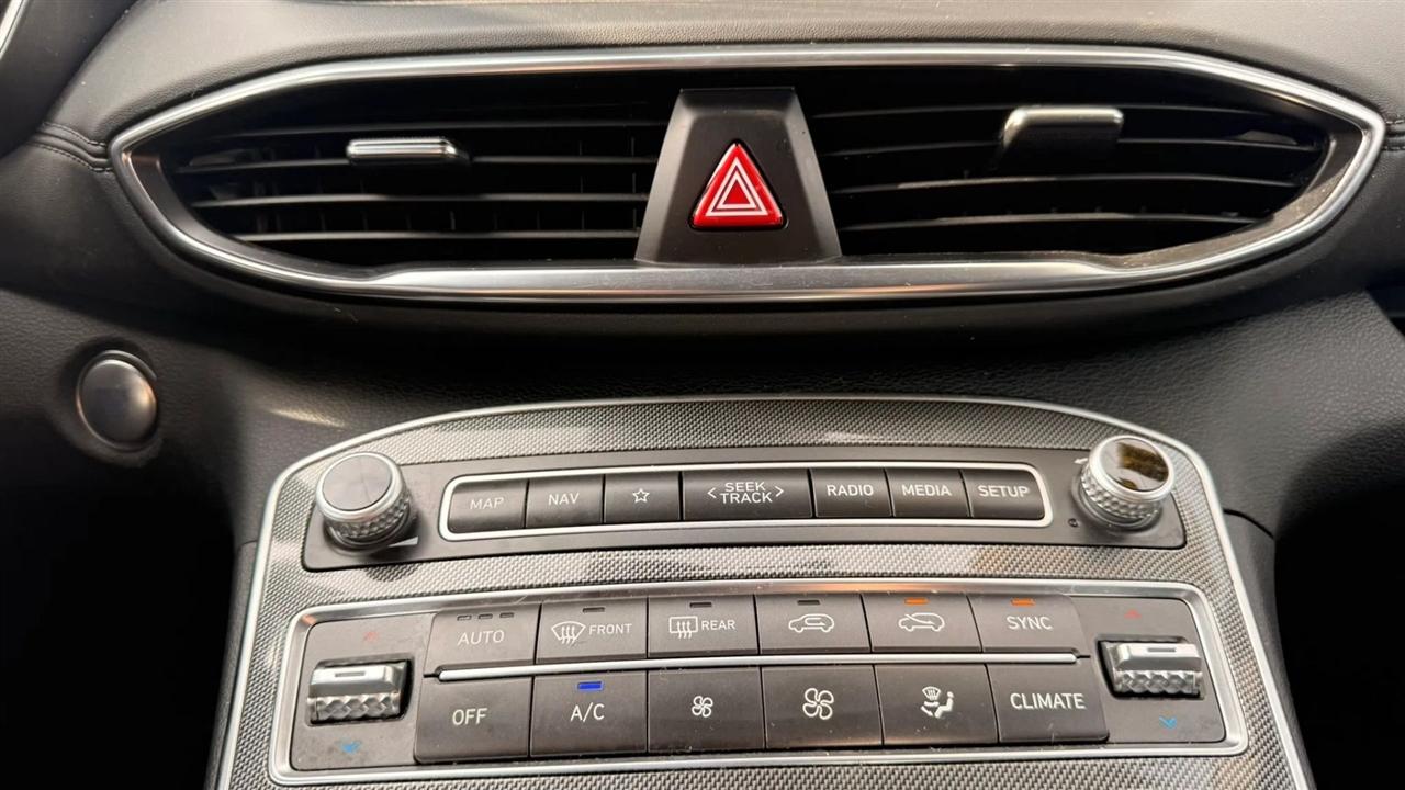 Hyundai Santa Fe SEL AWD 2023