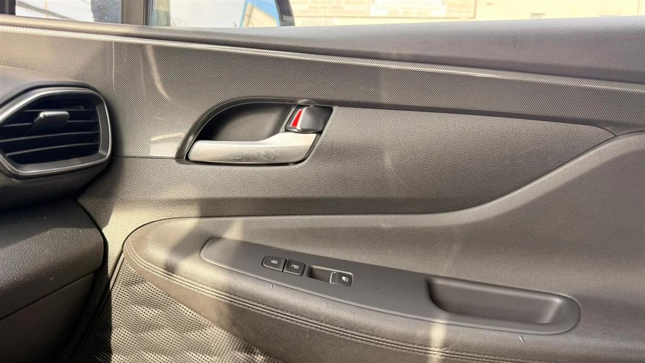 Hyundai Santa Fe SEL AWD 2023