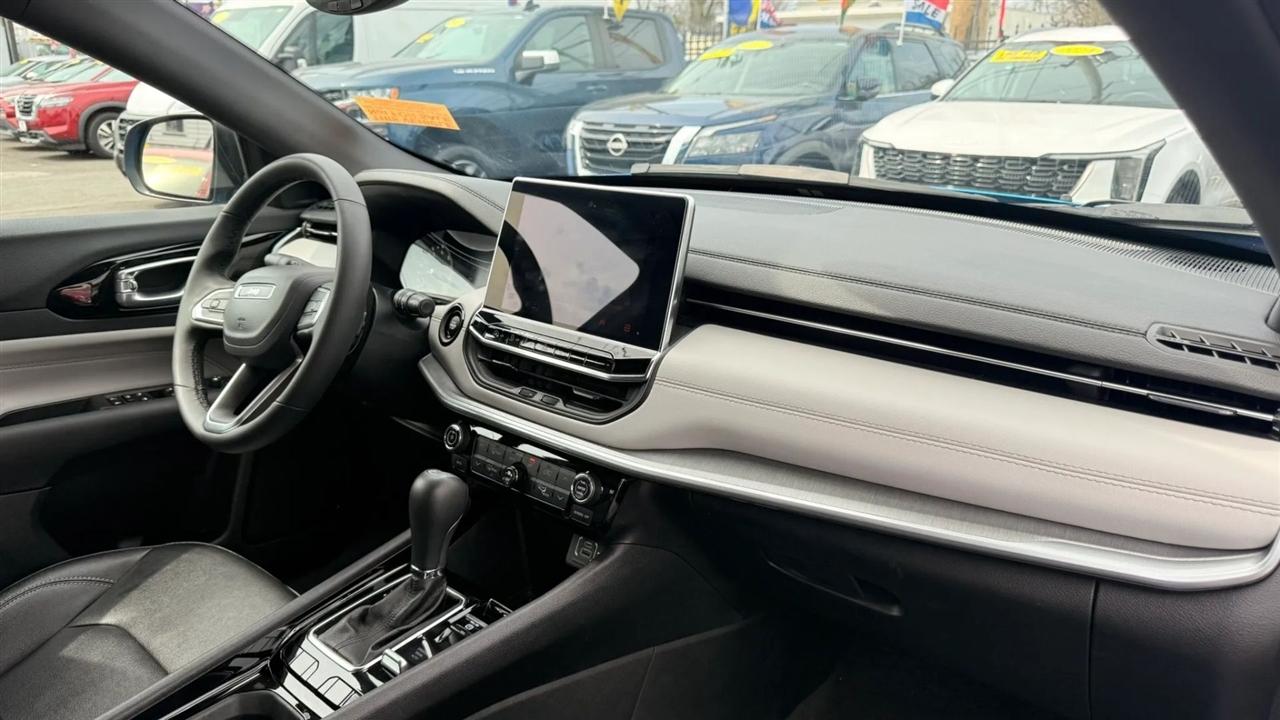 Jeep Compass Limited 2025