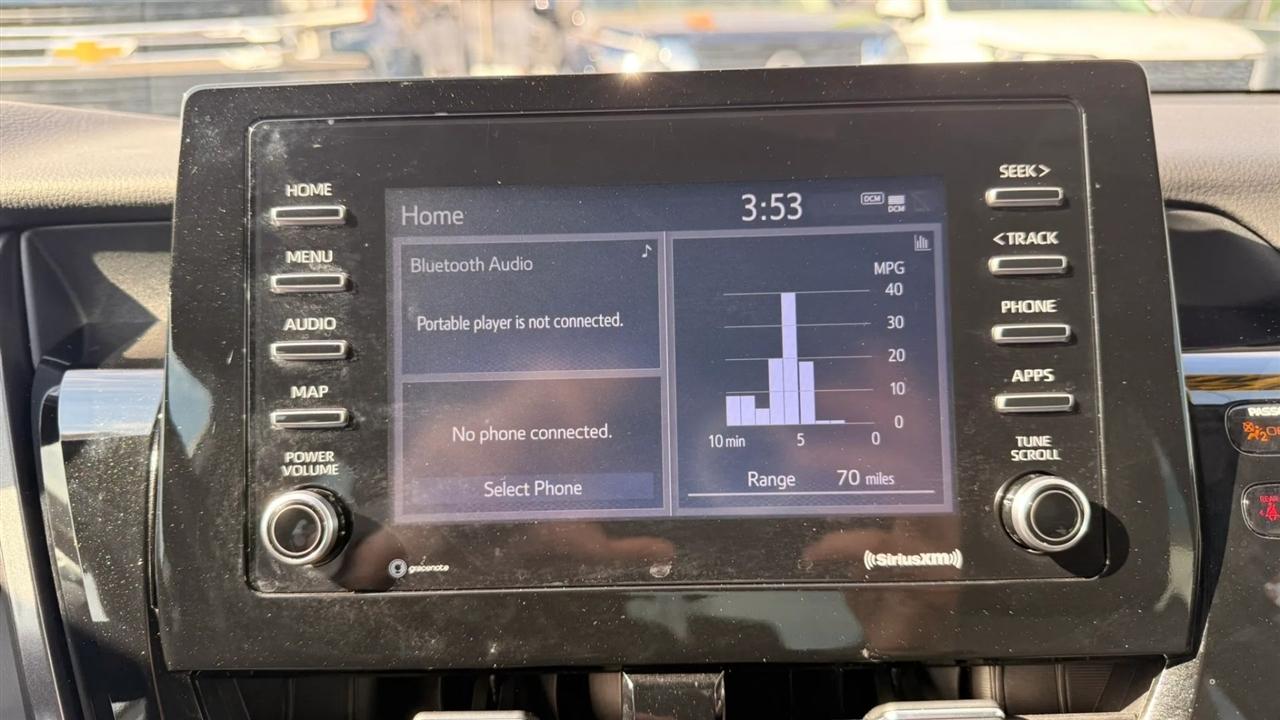 Toyota Camry SE 2023