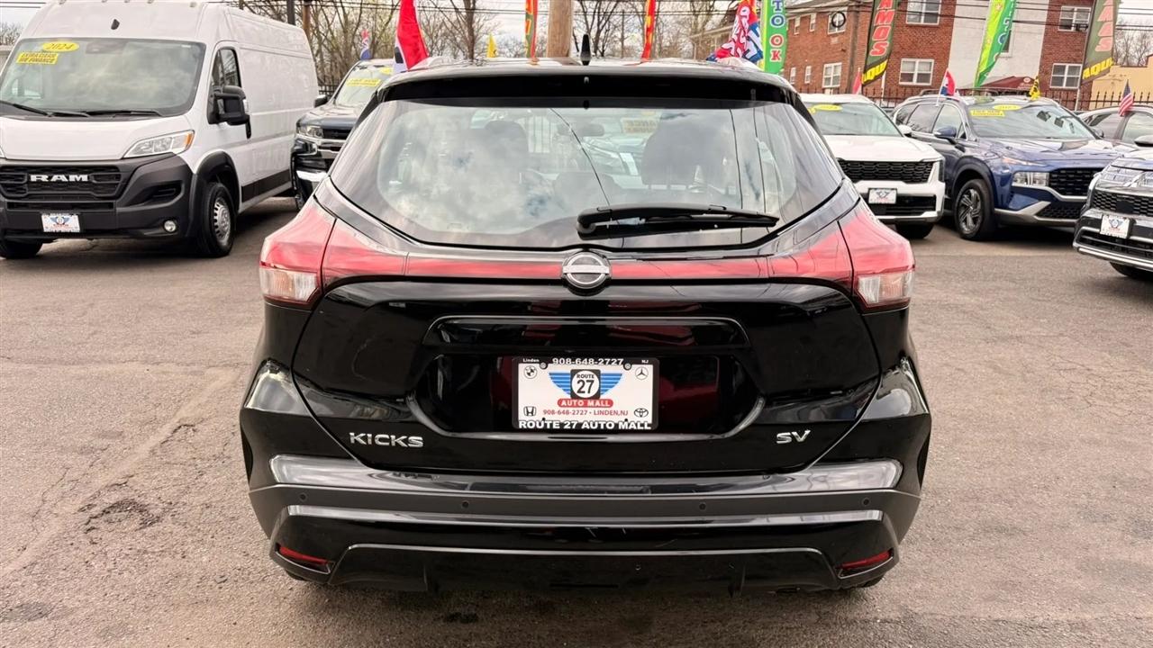 Nissan Kicks SV 2024