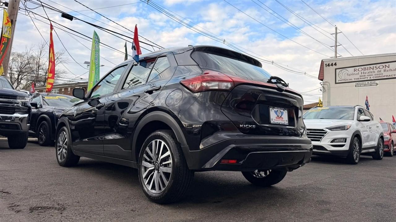 Nissan Kicks SV 2024