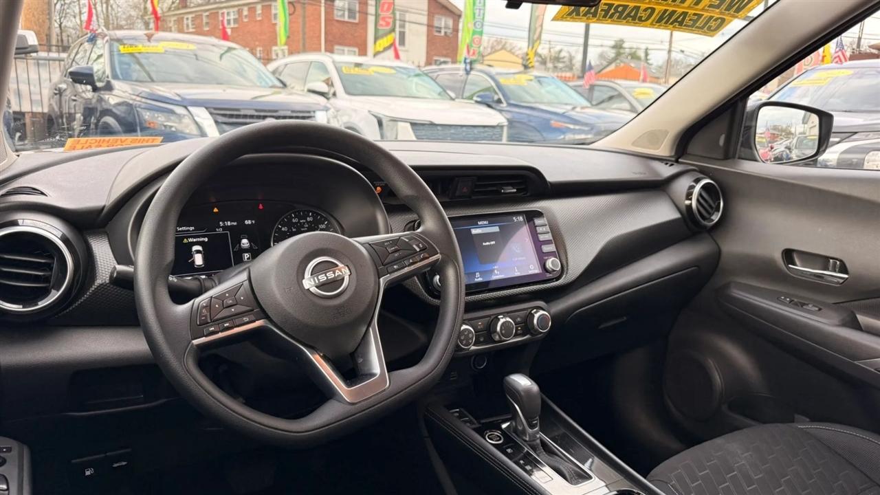 Nissan Kicks SV 2024