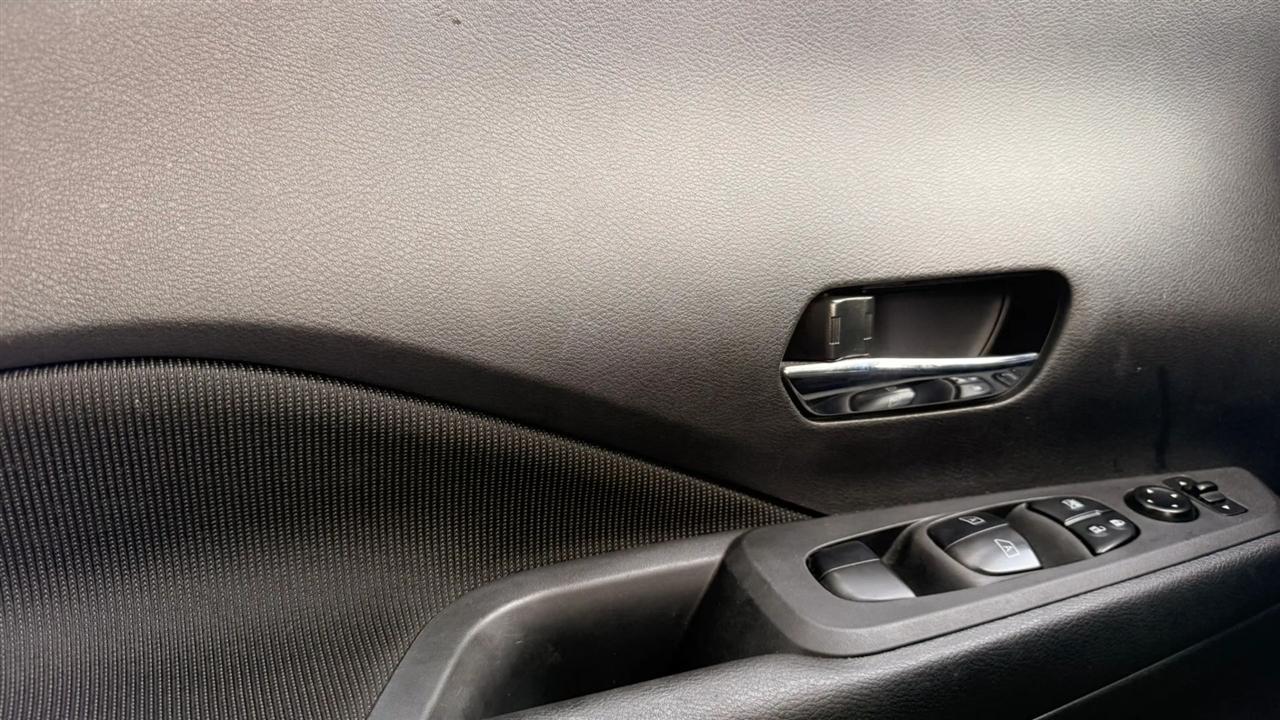 Nissan Kicks SV 2024