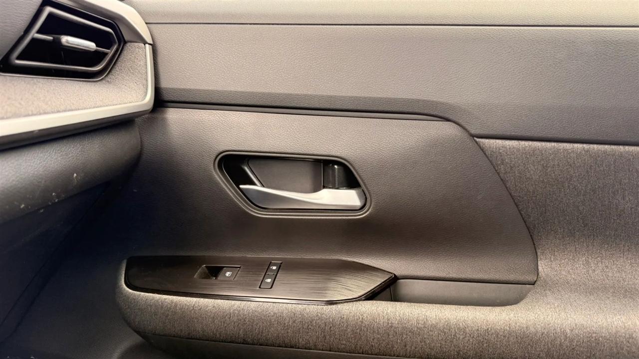 Nissan Kicks SV 4WD 2025