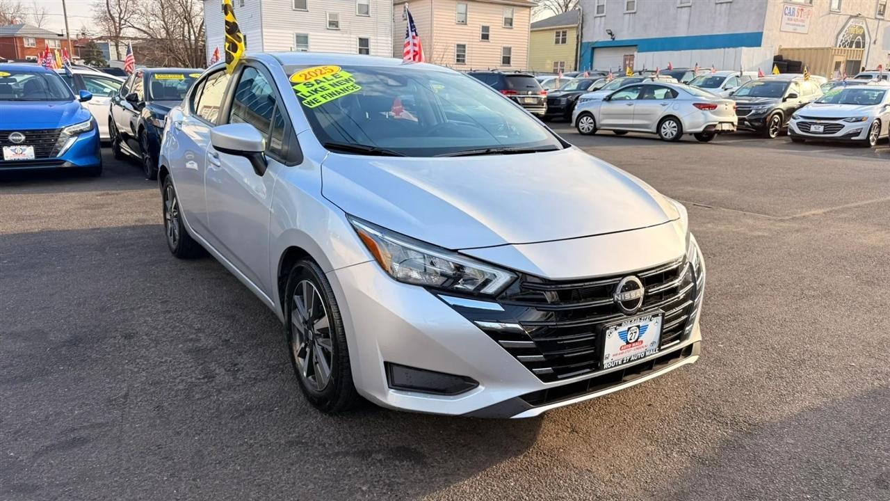 Nissan Versa SV 2025