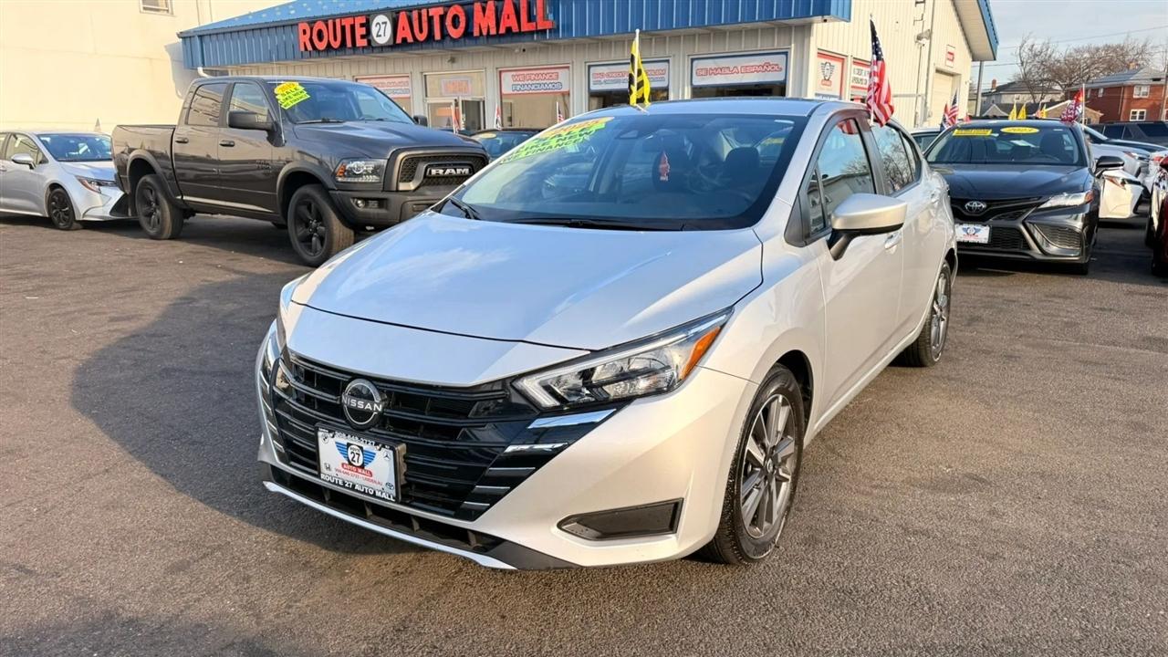 Nissan Versa SV 2025
