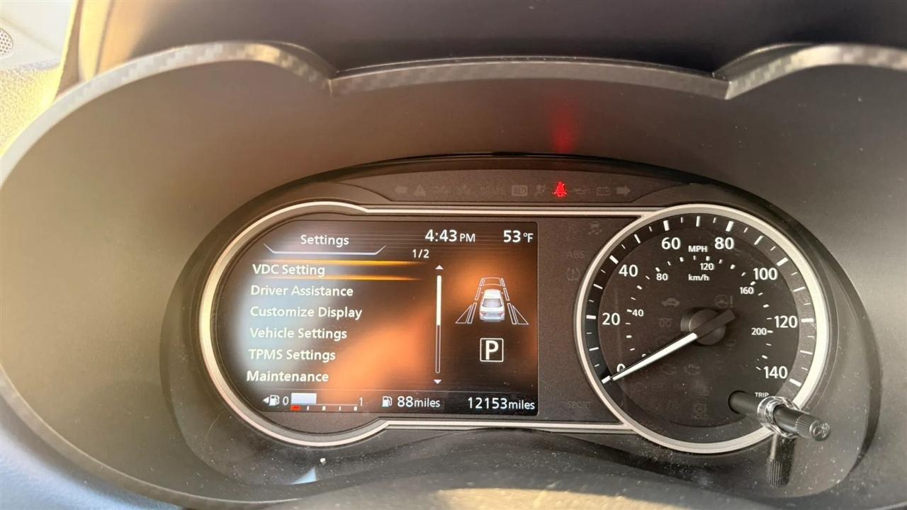 Nissan Versa SV 2025