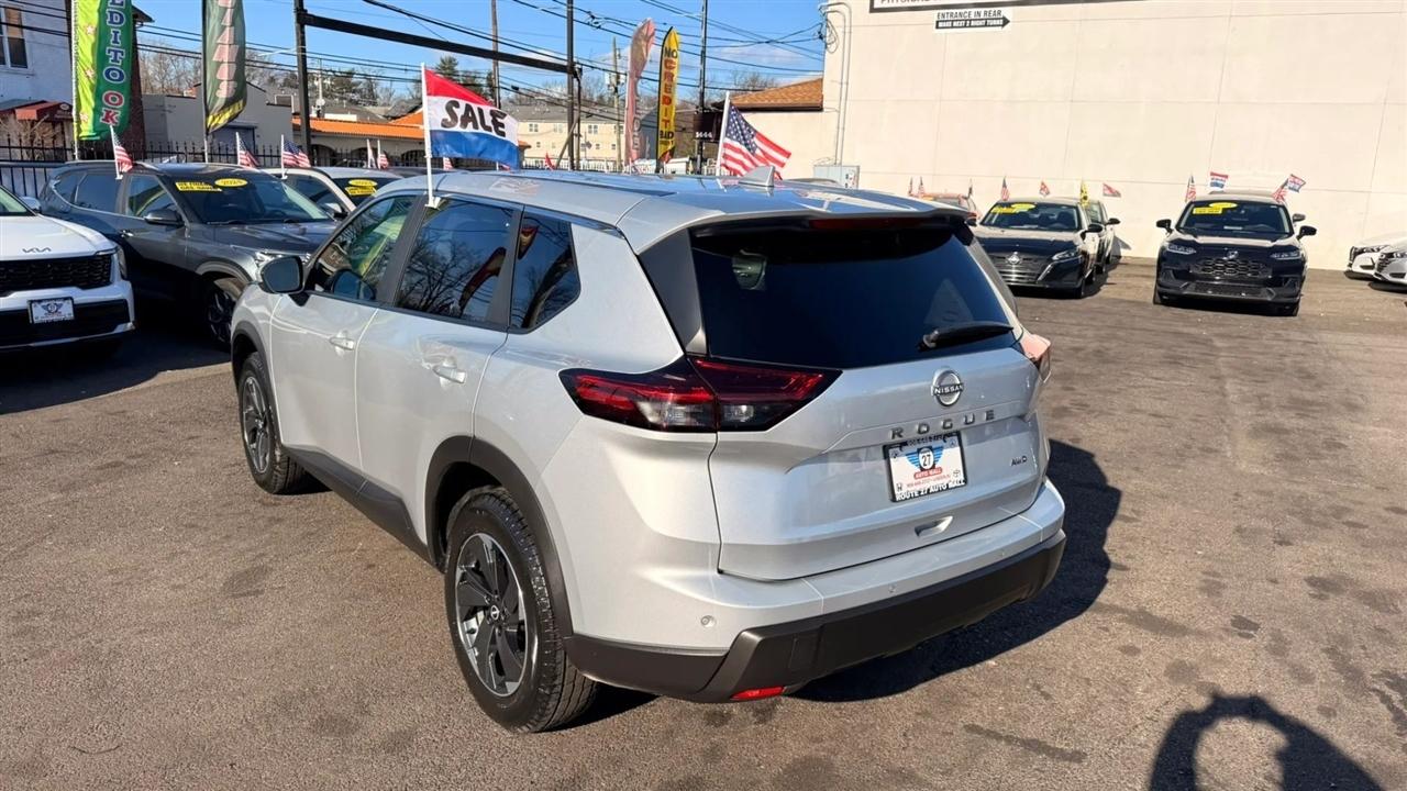 Nissan Rogue SV AWD 2025
