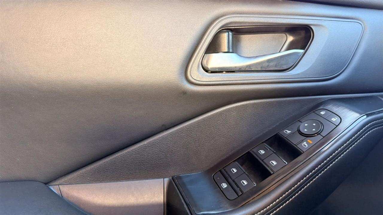 Nissan Rogue SV AWD 2025