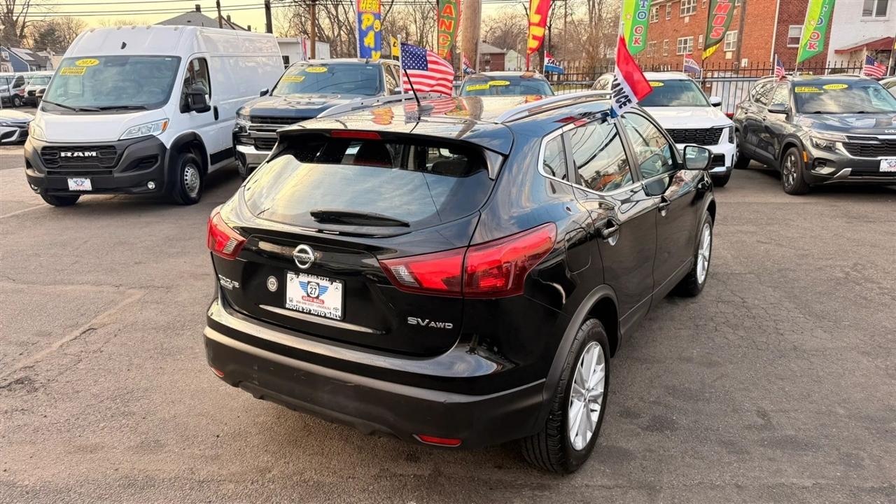 Nissan Rogue Sport SV AWD 2018