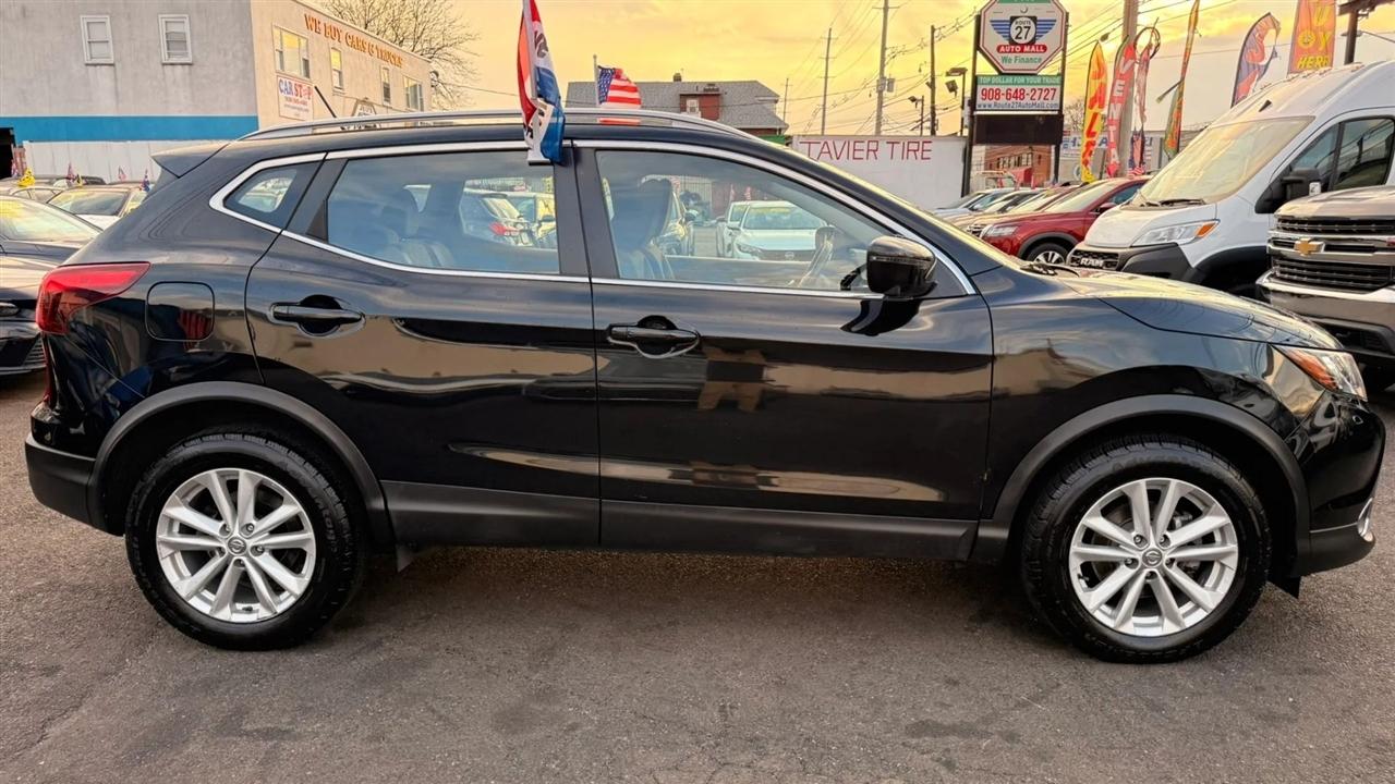 Nissan Rogue Sport SV AWD 2018