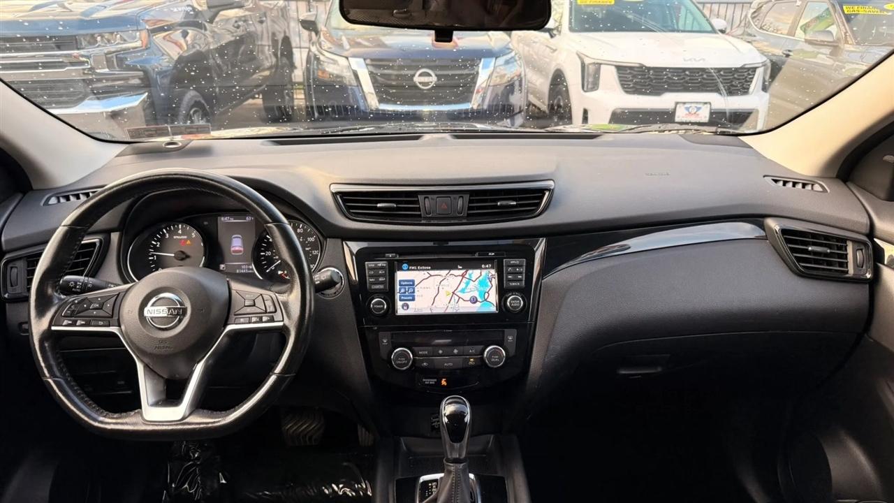 Nissan Rogue Sport SV AWD 2018