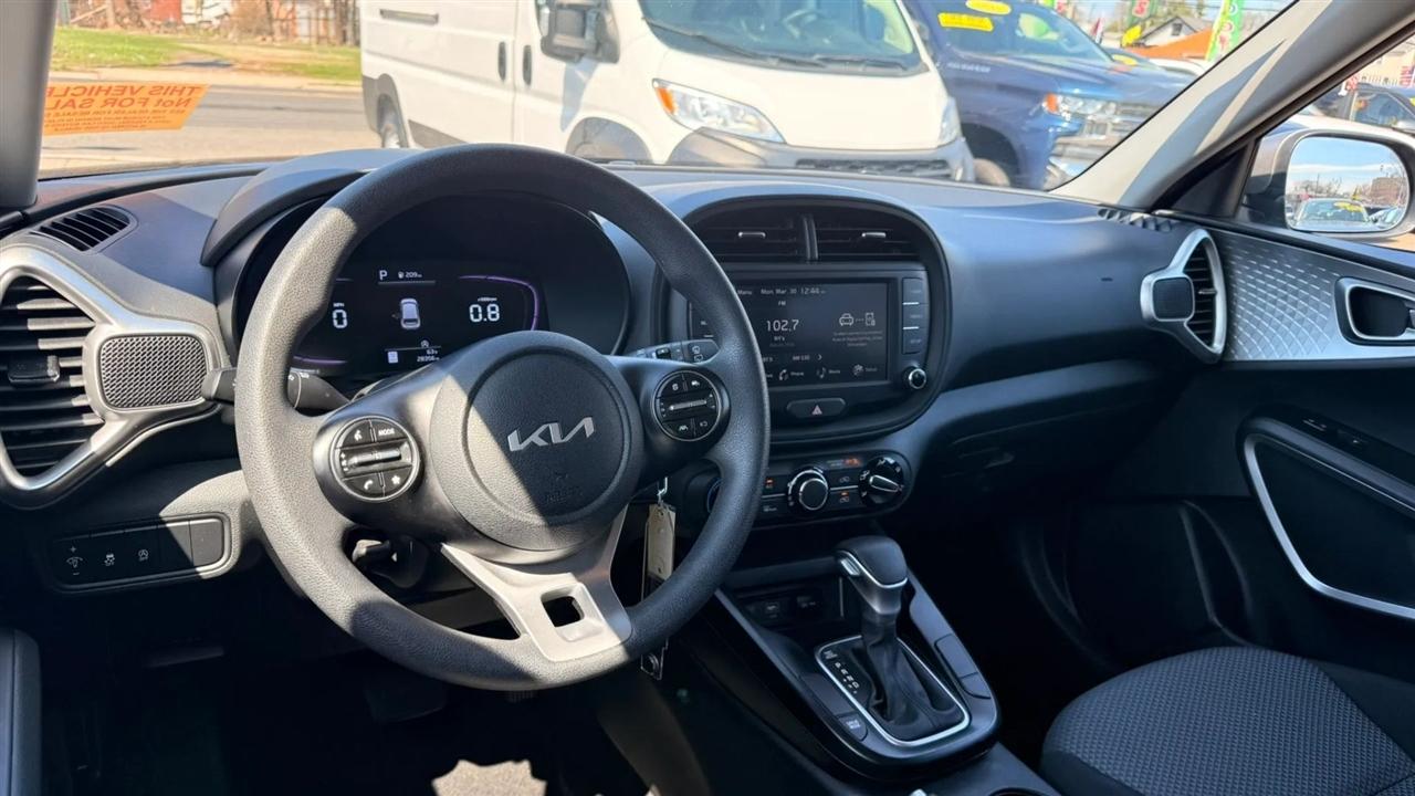 Kia Soul LX 2025