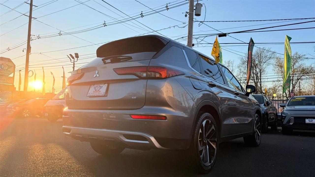 Mitsubishi Outlander SE 4WD 2024