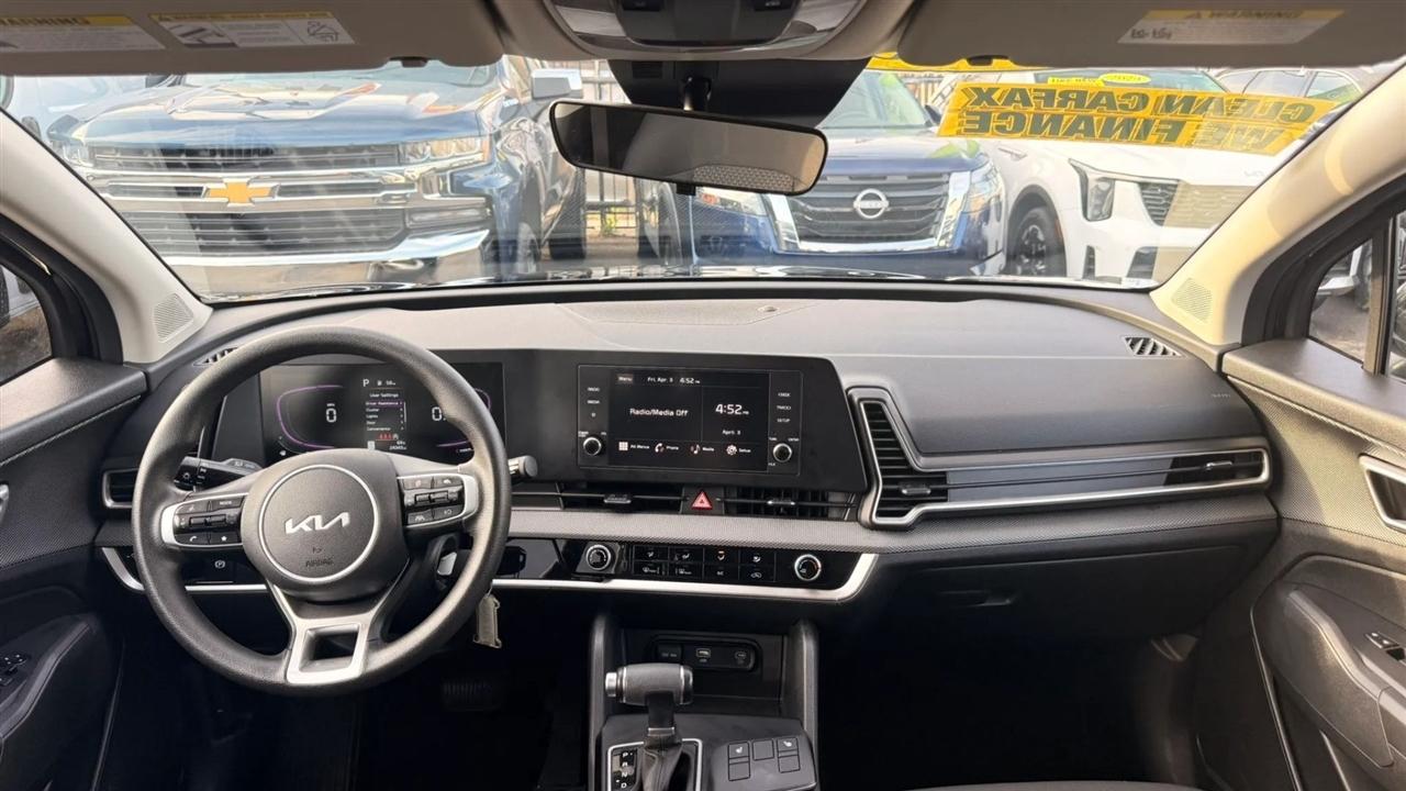 Kia Sportage LX AWD 2025