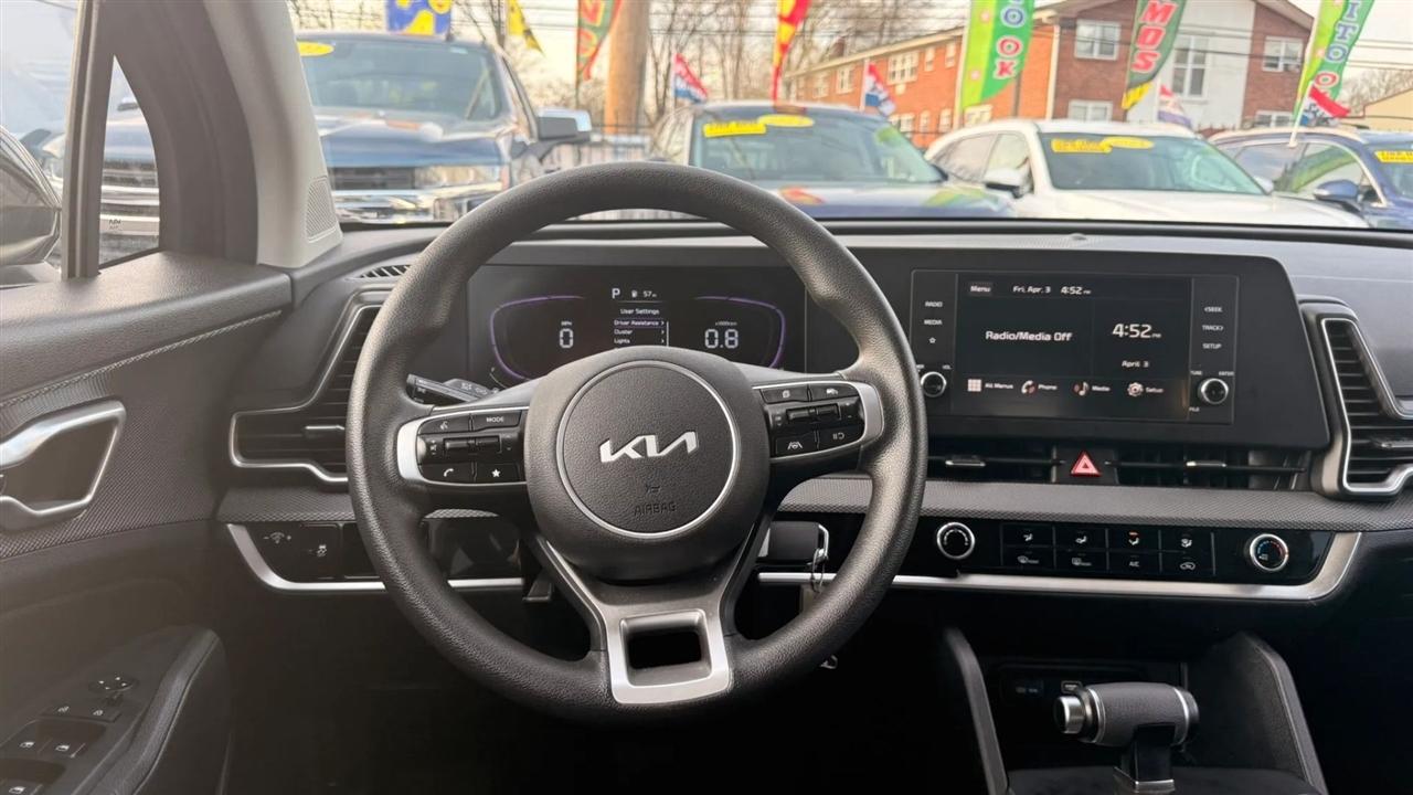 Kia Sportage LX AWD 2025