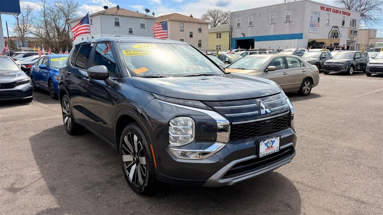 Mitsubishi Outlander SE 4WD 2025