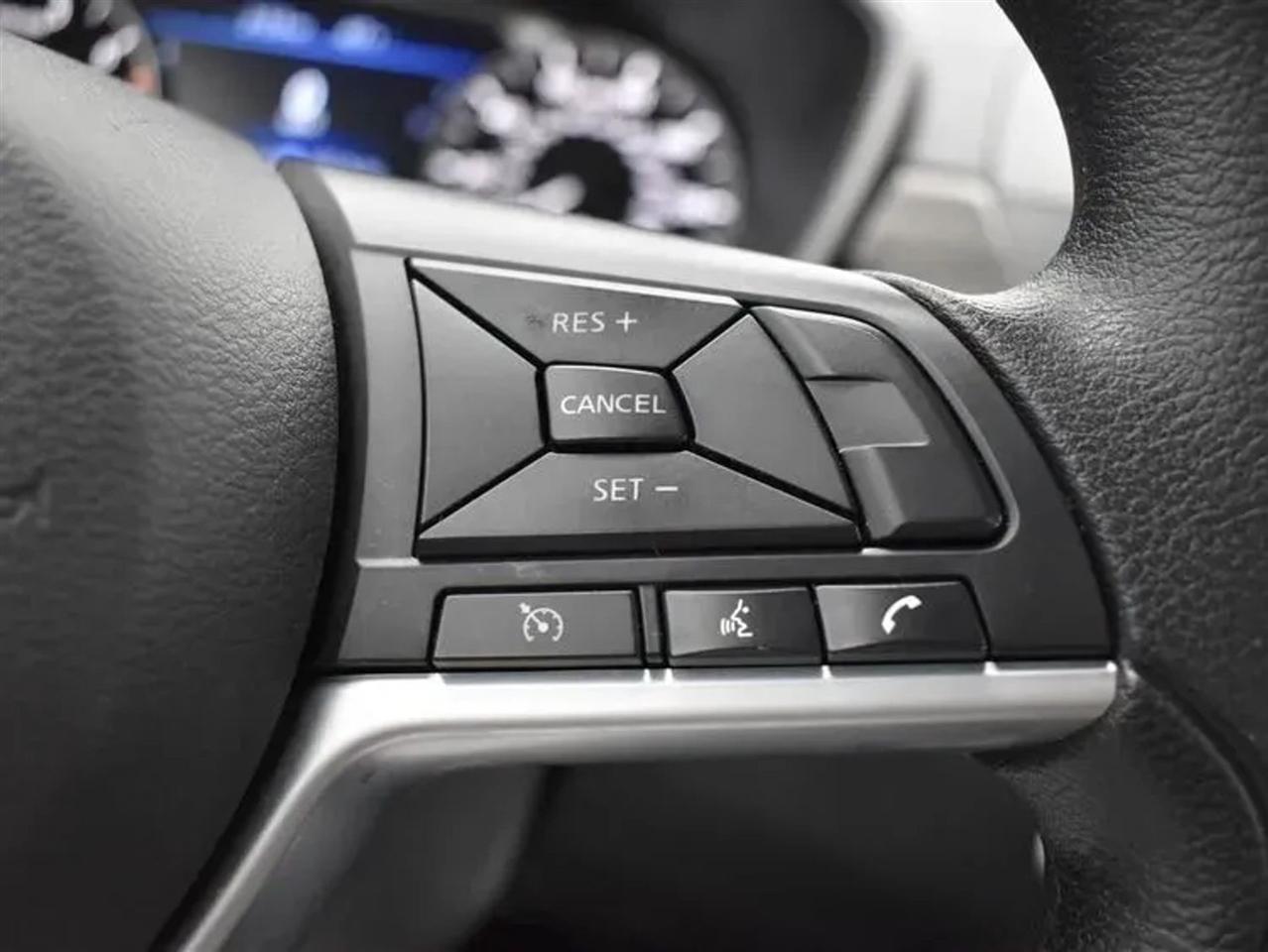 Nissan Altima 2.5 SV 2025