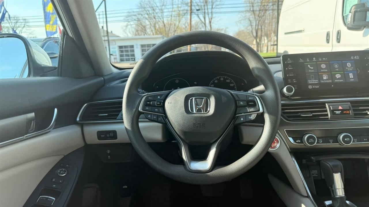 Honda Accord LX CVT 2022
