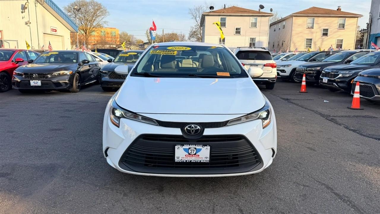 Toyota Corolla LE 2023