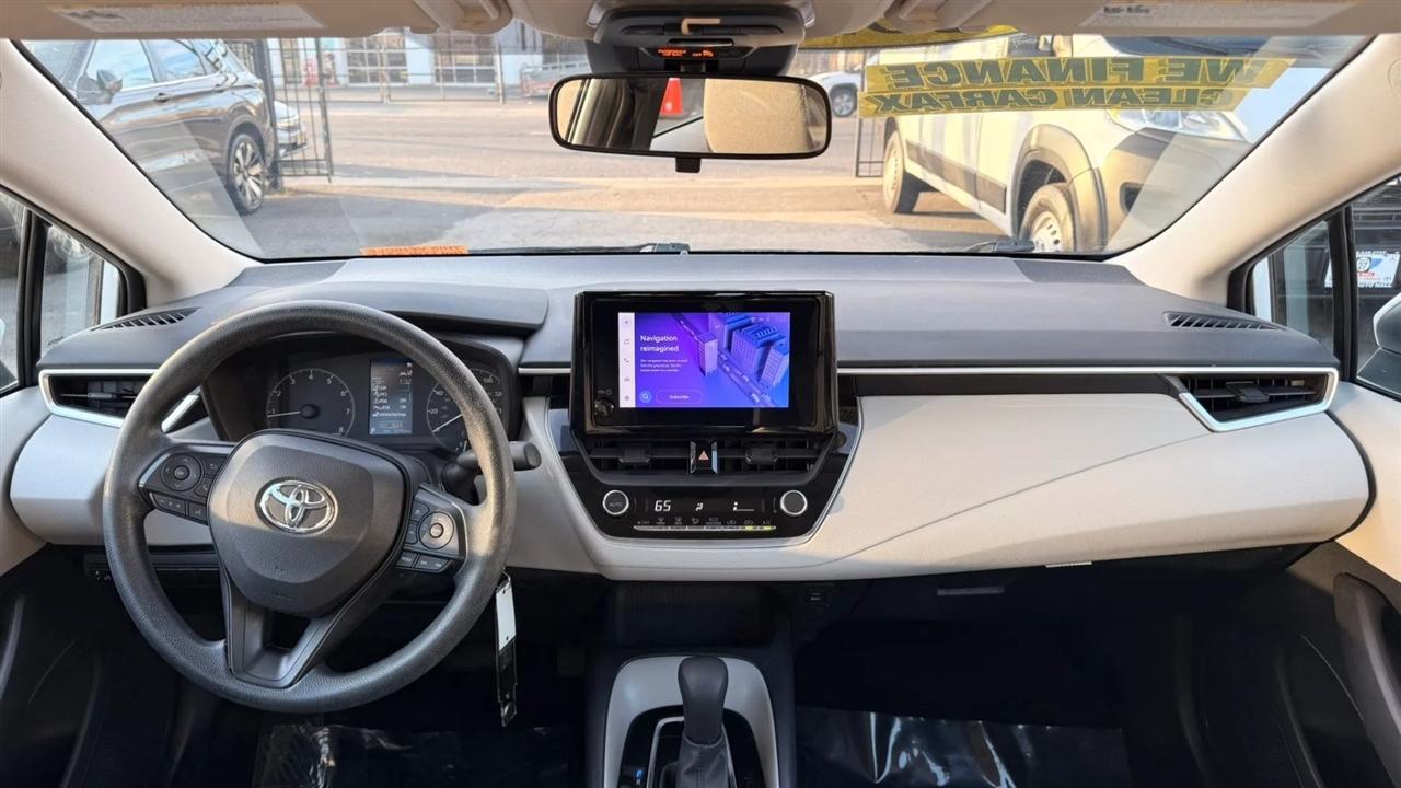 Toyota Corolla LE 2023