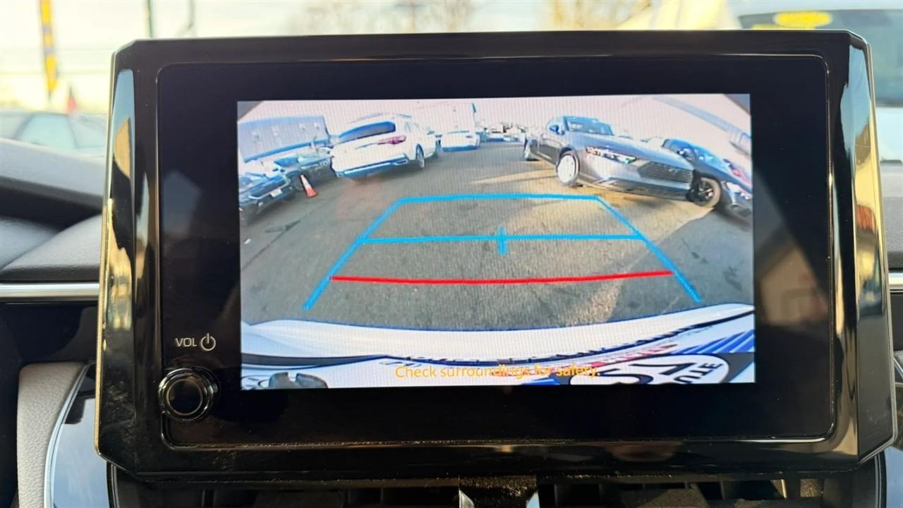 Toyota Corolla LE 2023